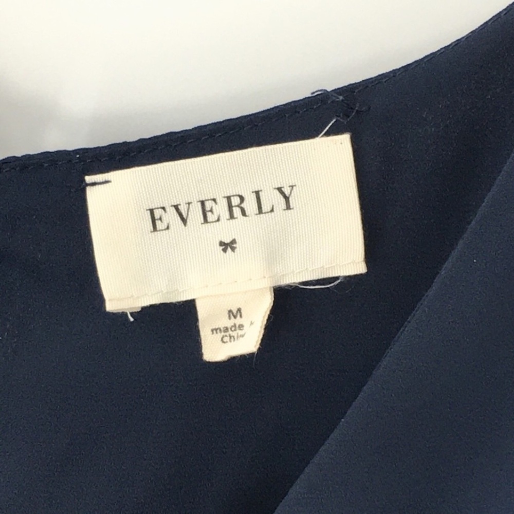 Everly Womens Romper Flutter Sleeves Elastic Waist Summer Tie Feminine Navy Sz - Picture 13 of 15